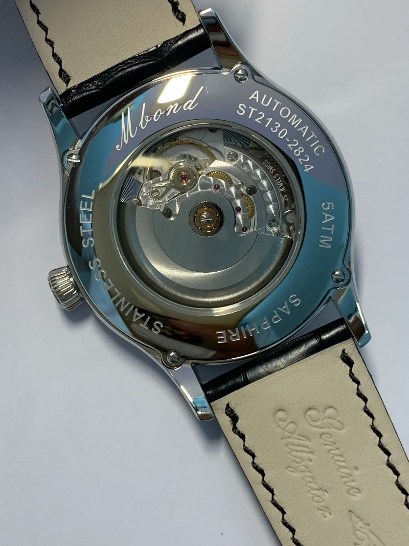 Wordless Book, Swiss Fine Grin - đánh giá và giá Accessories With Watch