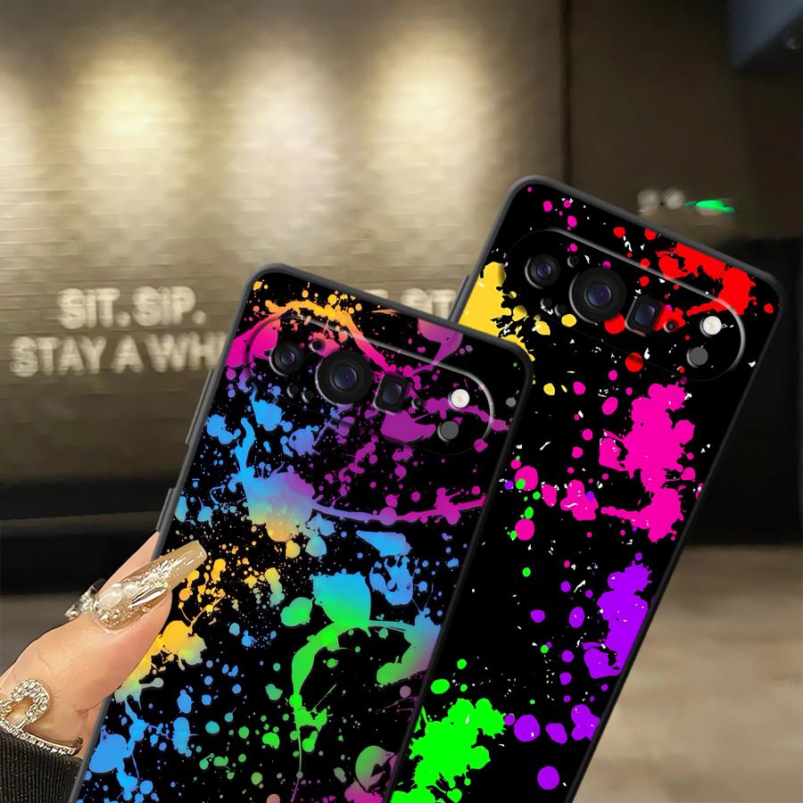 Rainbow Paint Splatters Funda  - đánh giá và giá Google Pixel 9