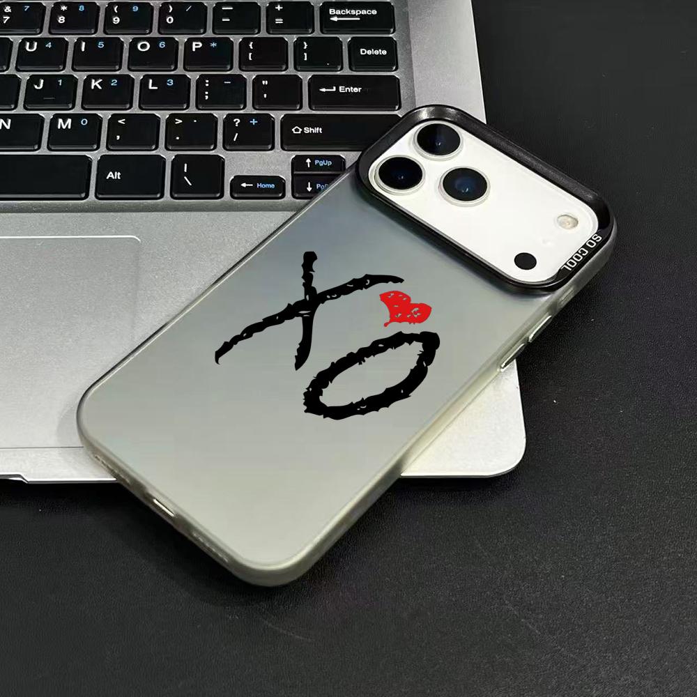 Rapper Singer The W-Weeknd Pho - đánh giá và giá Apple Iphone 16